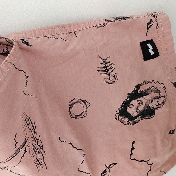 Men 30 pink (salmon) Banks boardshorts.  White hawaiian pattern. - Picture 2 of 5